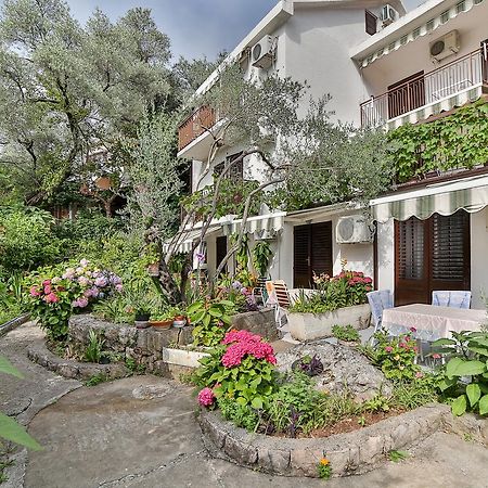 Sofija Apartments Sveti Stefan Exterior photo