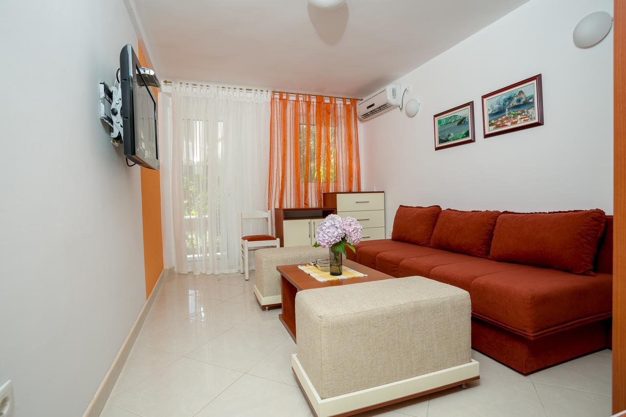 Sofija Apartments Sveti Stefan Exterior photo